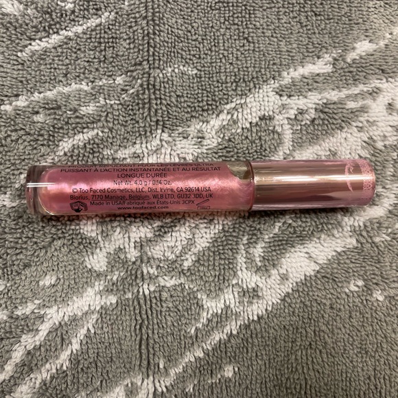NWOB TooFaced Maximum Plump Lip Plumper - Picture 4 of 6
